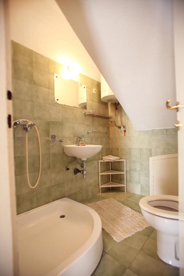 Apartments By The Sea Trogir - 15011 Exterior photo